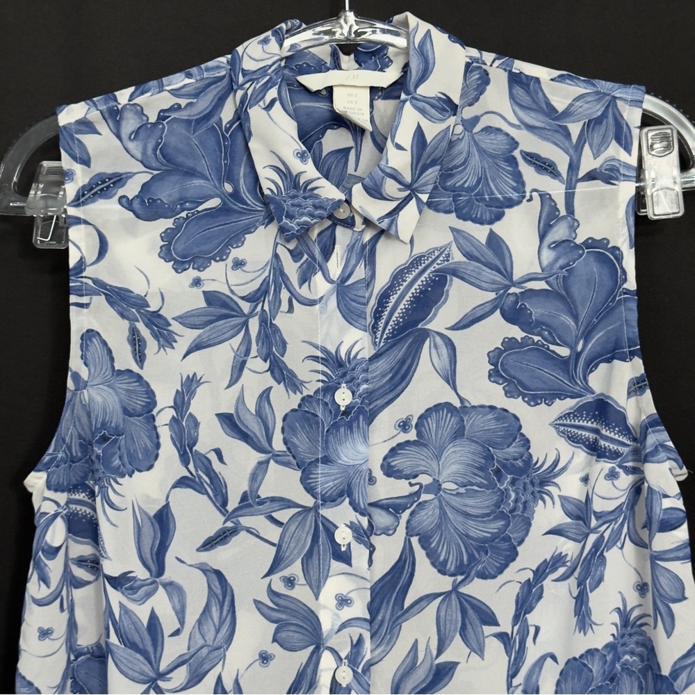 H&M Womens 2 Blue White Floral Sleeveless Button Front Blouse Sheer - Picture 4 of 10